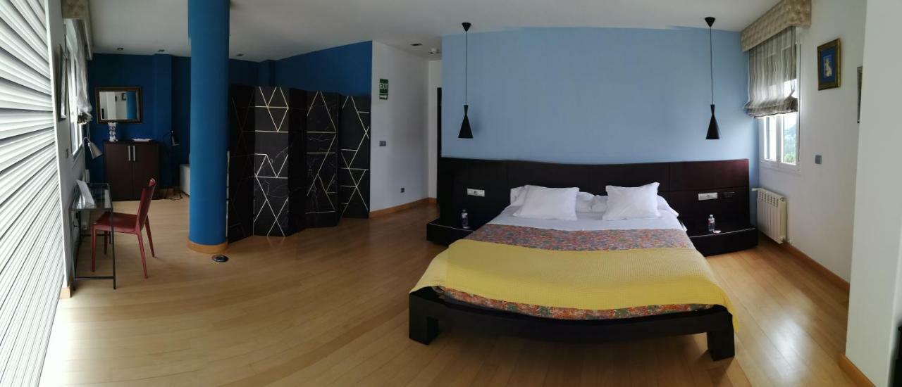 Pension Suites Camino Norte บีญัลบา ภายนอก รูปภาพ